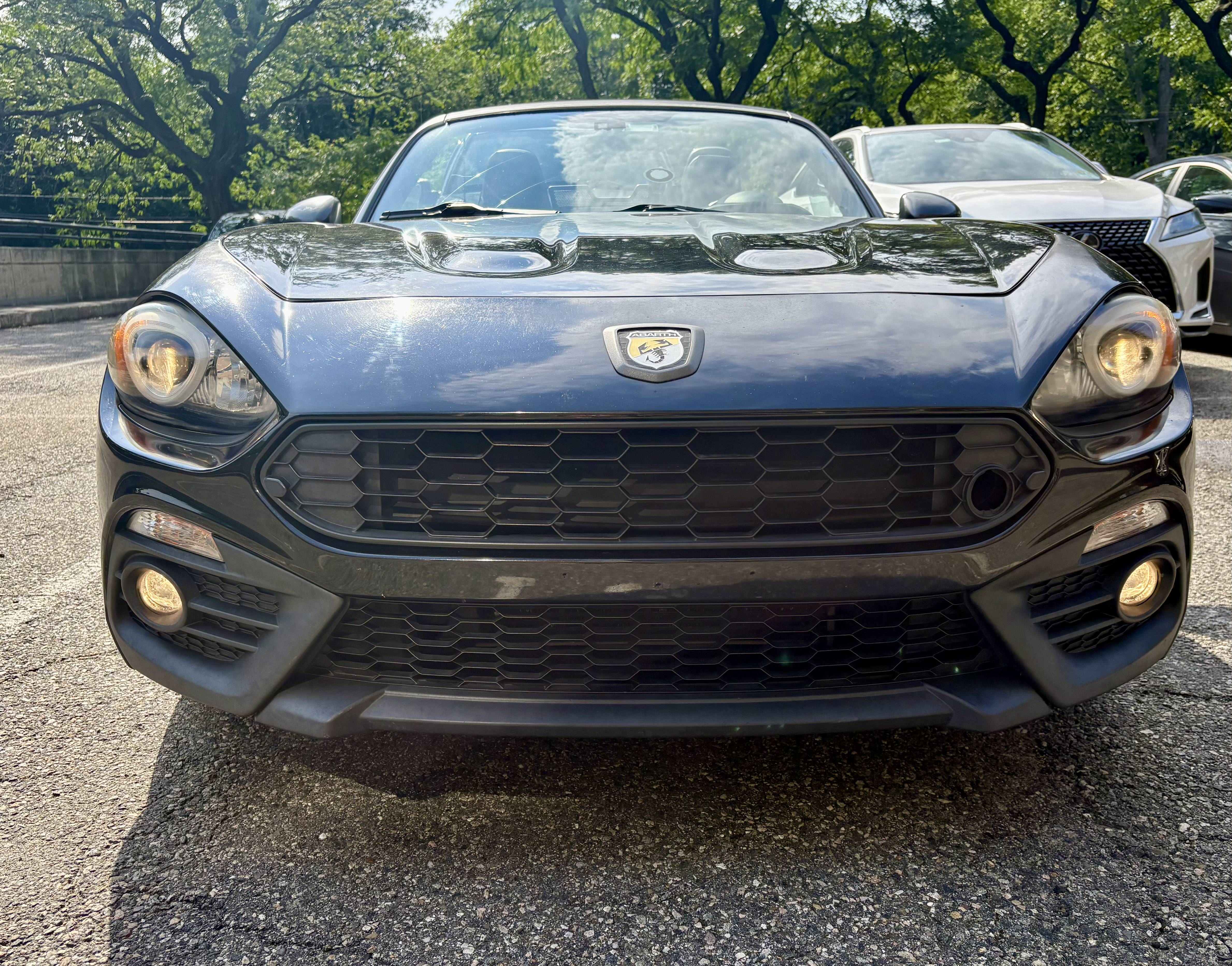 Used 2017 FIAT 124 Spider Abarth RWD image 8