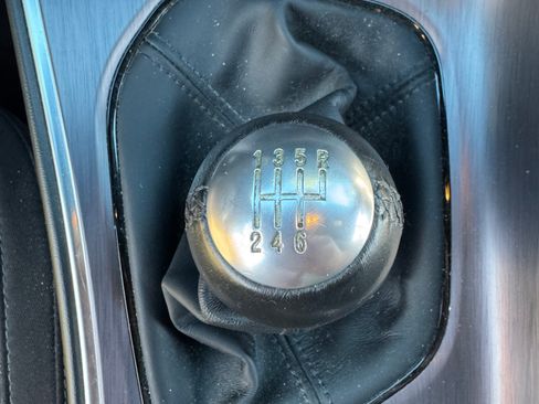 Used 2015 Dodge Challenger R/T w/ Quick Order Package 22B R/T image 11