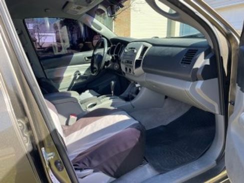 Used 2009 Toyota Tacoma 4x4 Double Cab image 9