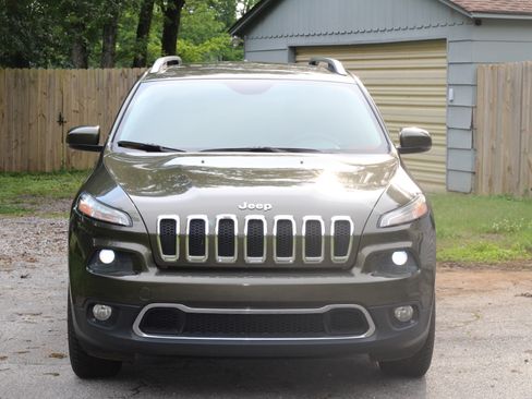 Used 2014 Jeep Cherokee Limited w/ Luxury Group image 10