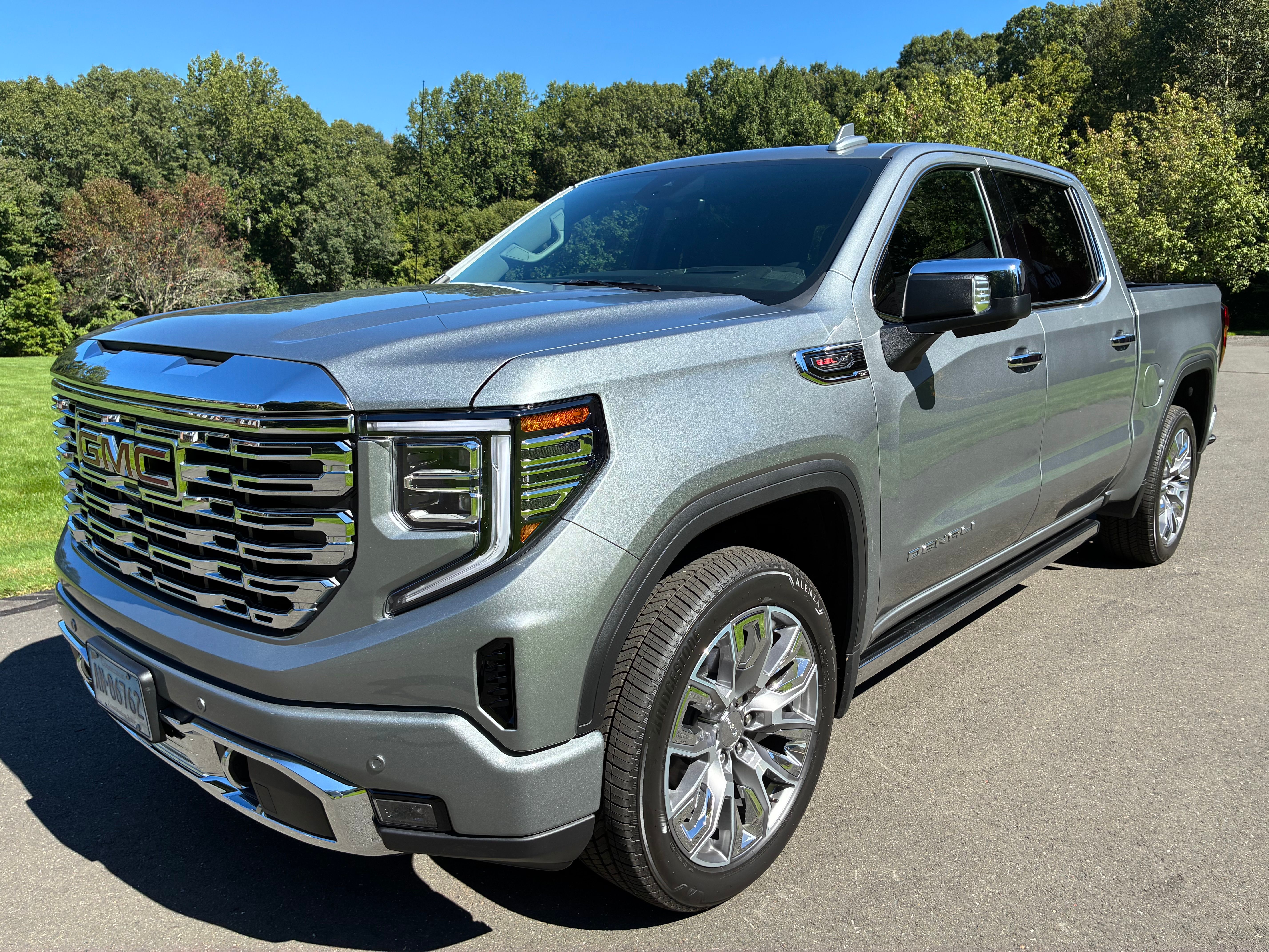 Used 2026 GMC Sierra 1500 Denali AWD/4WD image 1