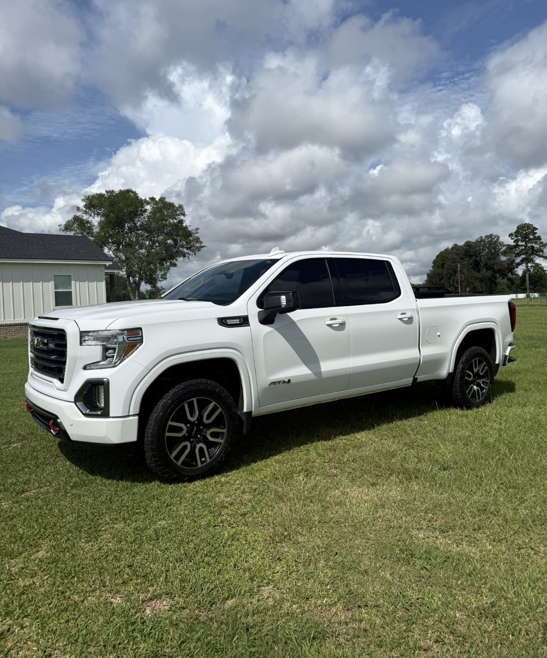 Used 2020 GMC Sierra 1500 AT4 w/ AT4 Premium Package AWD/4WD image 1