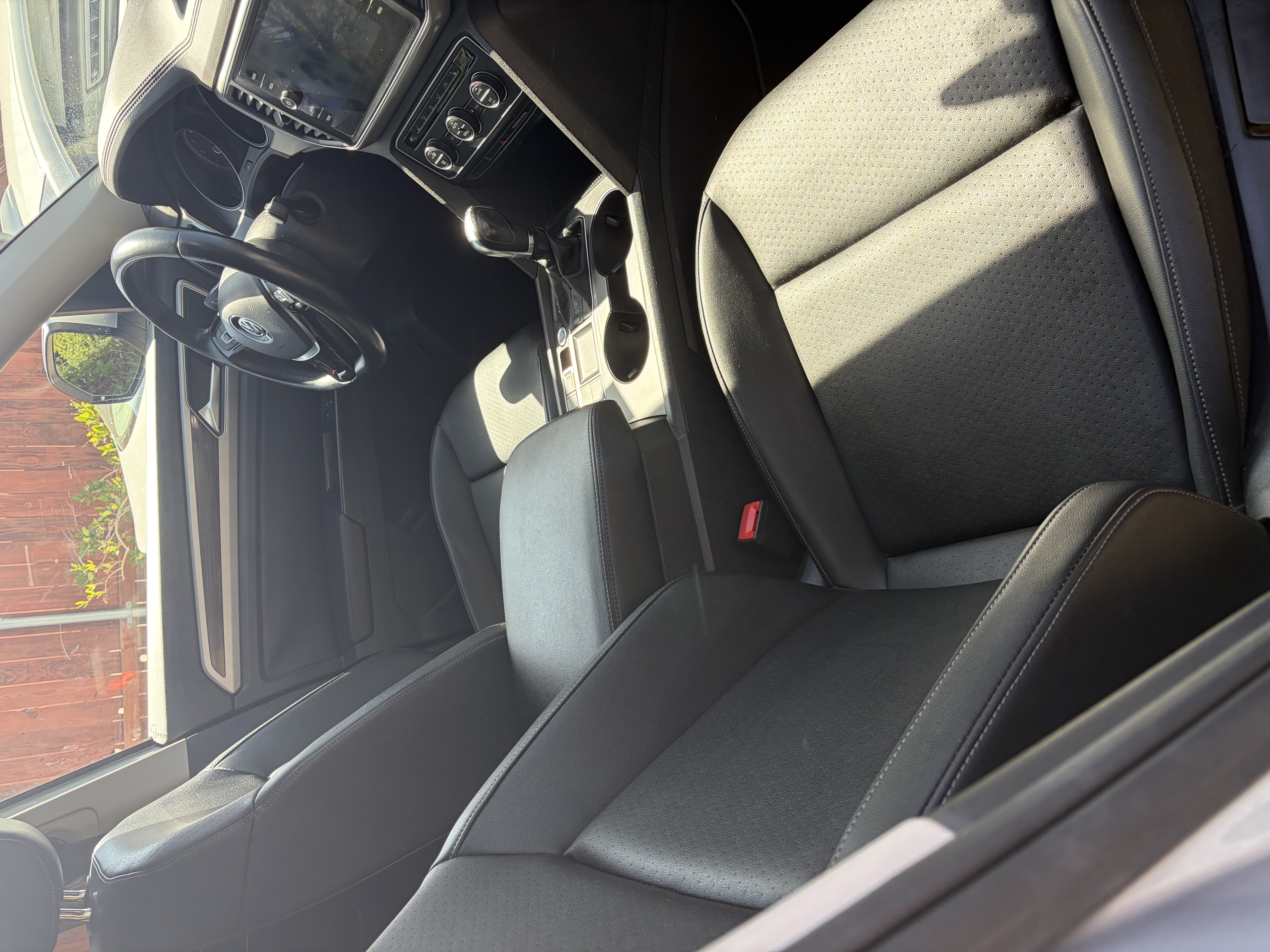 Used 2019 Volkswagen Atlas SE w/ Towing Package FWD image 15