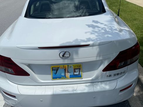 Used 2012 Lexus IS 250C w/ Luxury Pkg RWD image 4