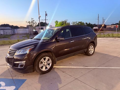 Used 2013 Chevrolet Traverse LT AWD/4WD image 7