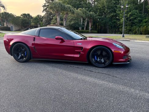 Used 2011 Chevrolet Corvette ZR1 w/ Preferred Equipment Group RWD image 2