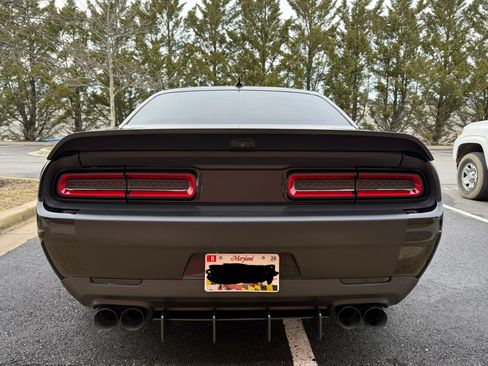 Used 2021 Dodge Challenger R/T Scat Pack image 10