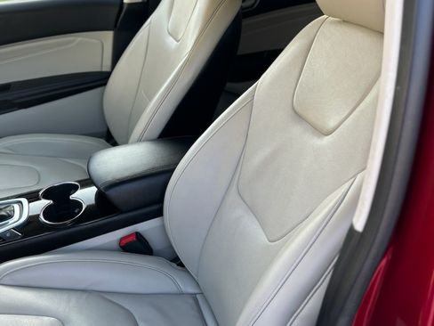 Used 2018 Ford Edge Titanium w/ Equipment Group 302A image 12