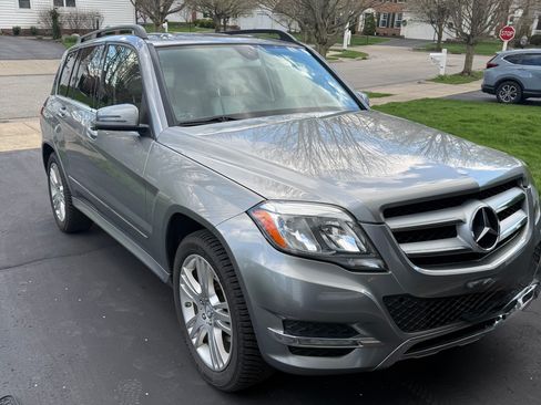 Used 2013 Mercedes-Benz GLK 350 4MATIC image 2