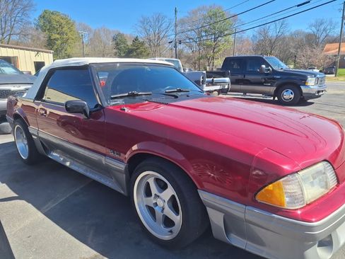 Used 1993 Ford Mustang GT image 6