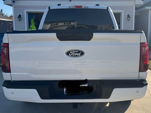 Used 2024 Ford F150 XLT w/ FX4 Off-Road Package image 8