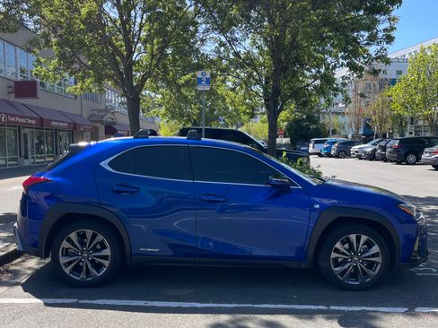 Used 2021 Lexus UX 250h F Sport w/ F Sport Premium Package AWD/4WD image 4