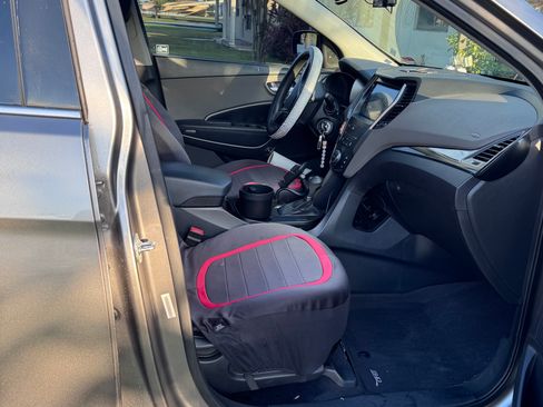 Used 2015 Hyundai Santa Fe Sport image 11