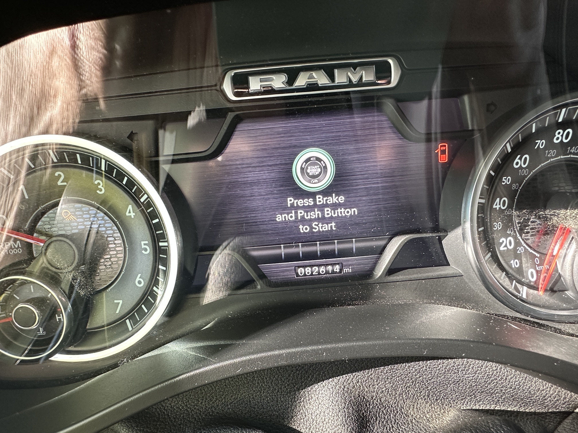 Used 2020 RAM 1500 Laramie AWD/4WD image 4