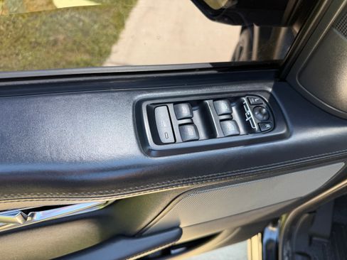 Used 2011 Land Rover Range Rover Sport HSE LUX AWD/4WD image 14