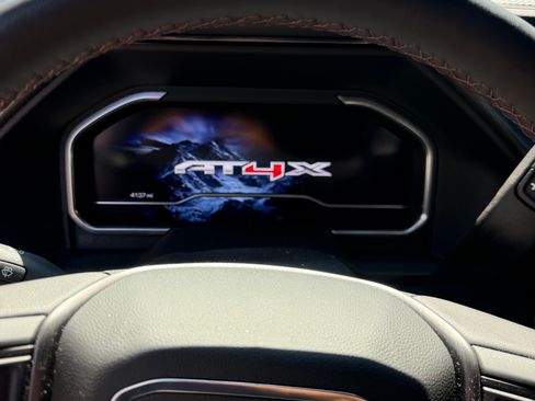 Used 2025 GMC Sierra 2500 AT4X w/ AT4X AEV Edition image 12