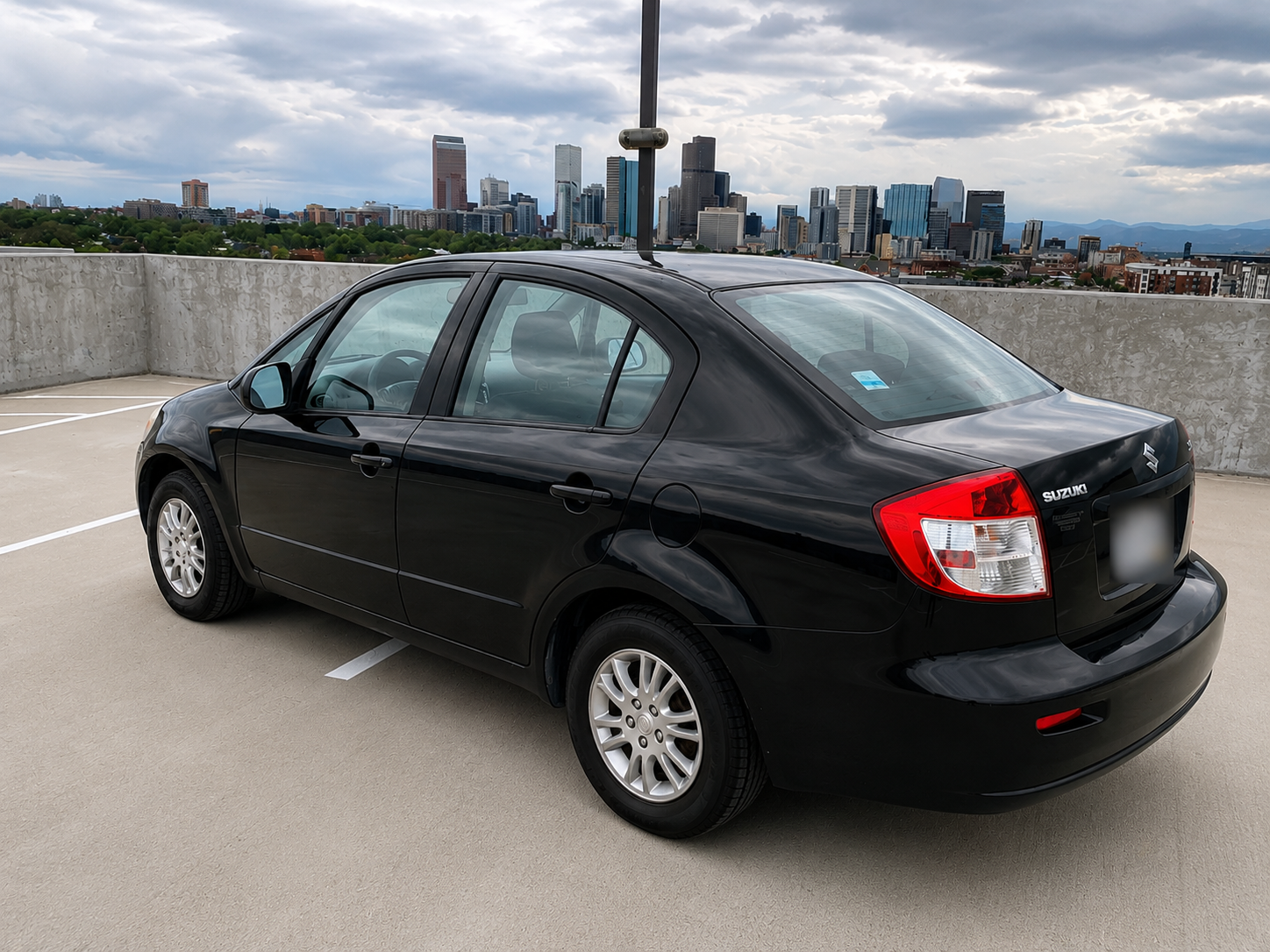 Used 2012 Suzuki SX4 LE FWD image 4