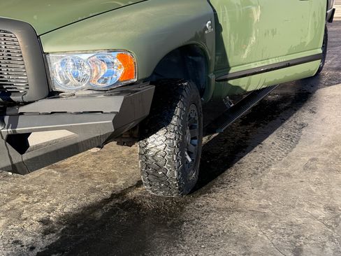 Used 2004 Dodge Ram 2500 Truck SLT w/ Trailer Tow Group AWD/4WD image 6