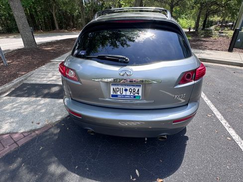 Used 2005 INFINITI FX35 2WD image 8