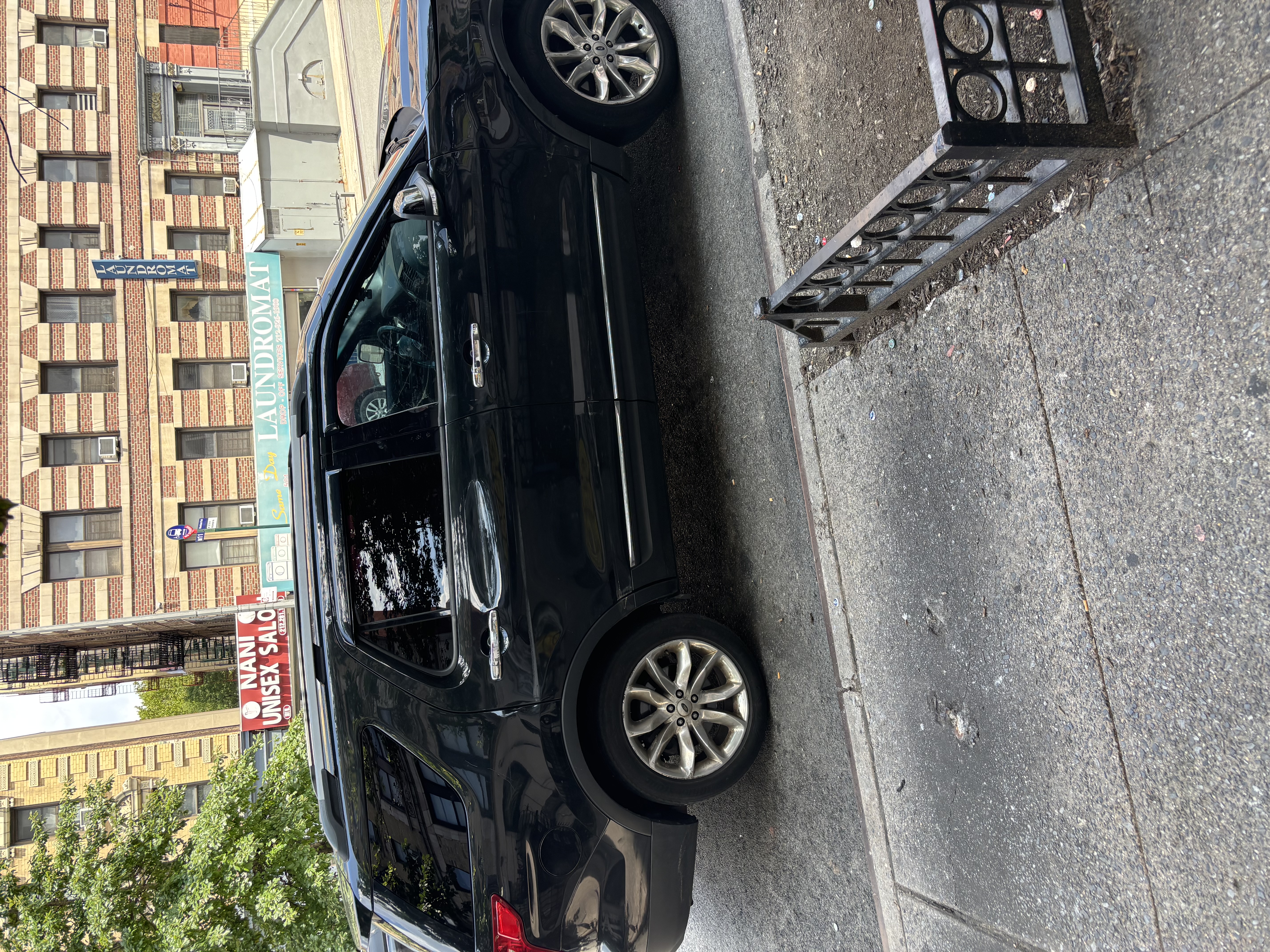 Used 2013 Ford Explorer Limited AWD/4WD image 6