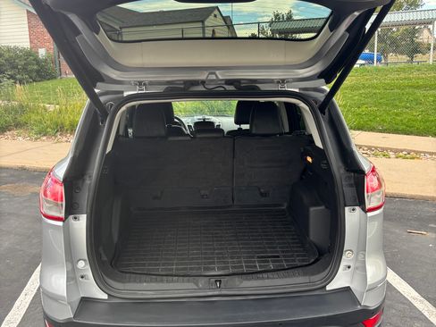 Used 2015 Ford Escape Titanium w/ Equipment Group 301A AWD/4WD image 9