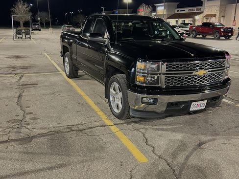 Used 2015 Chevrolet Silverado 1500 LT w/ LT Convenience Package image 10