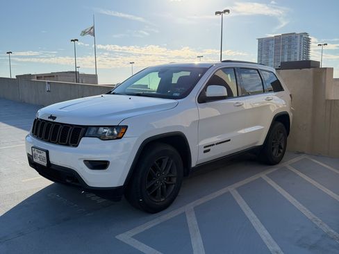 Used 2016 Jeep Grand Cherokee Laredo 75th Anniversary RWD image 2