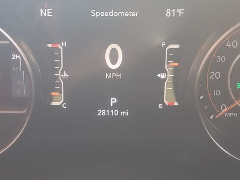 Used 2021 Jeep Gladiator Overland w/ Popular Equipment Package image 10