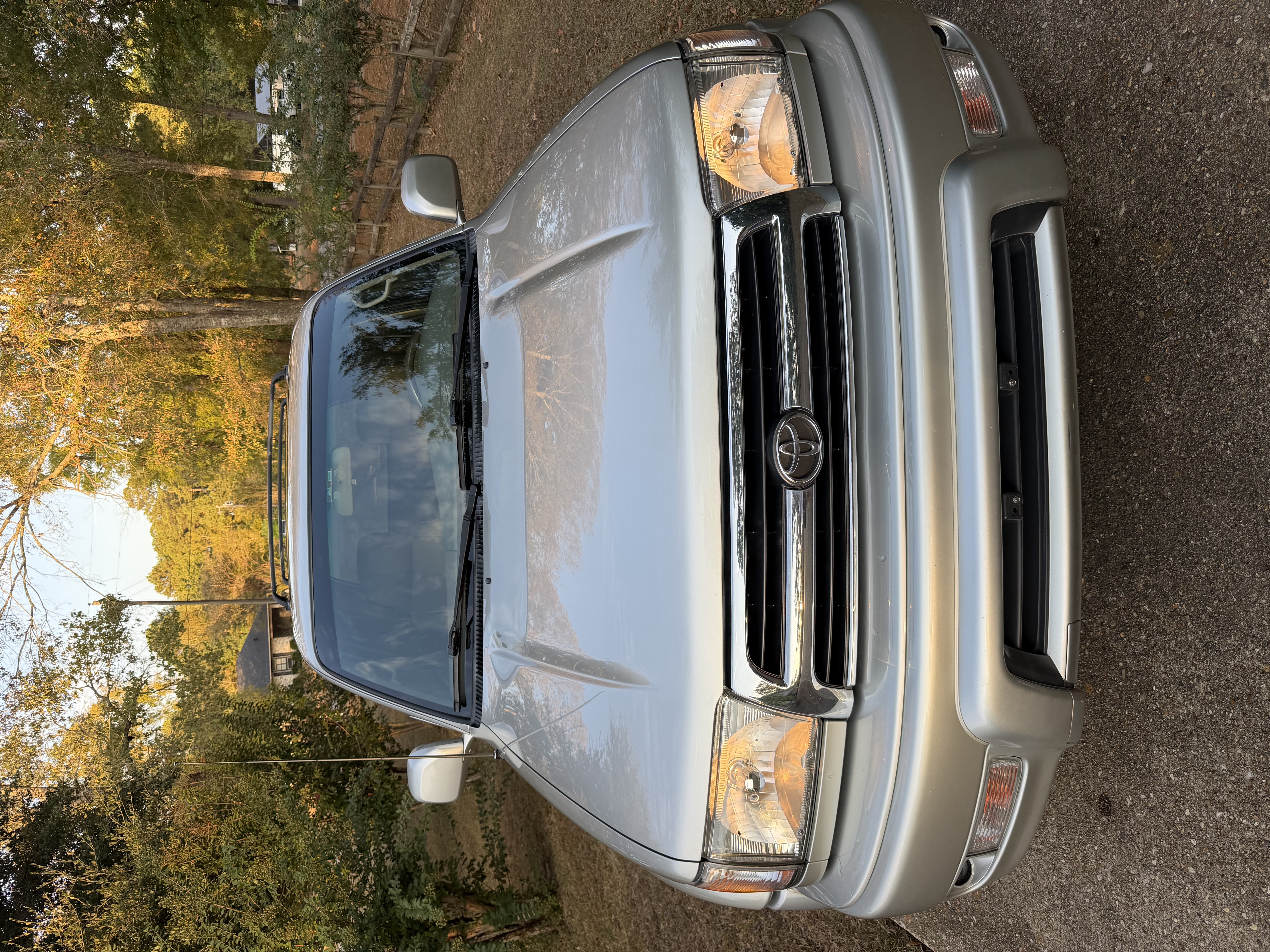 Used 2000 Toyota 4Runner Limited AWD/4WD image 5