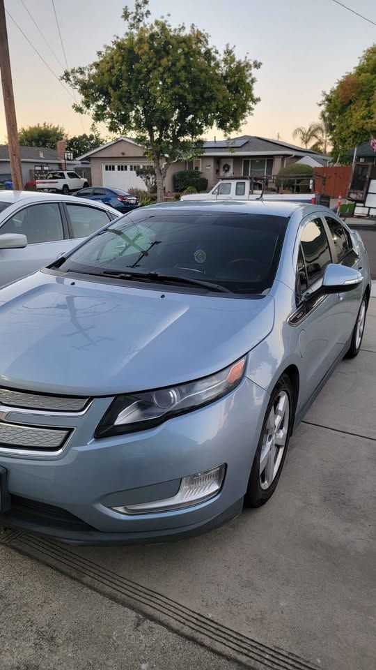 Used 2013 Chevrolet Volt FWD image 13