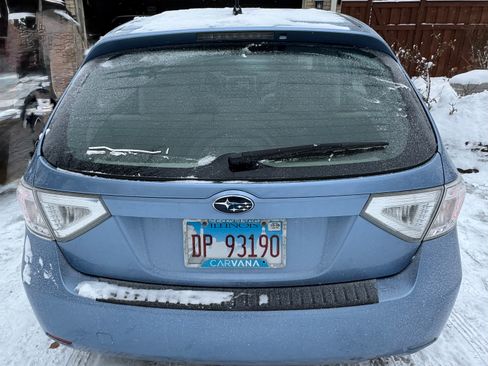 Used 2011 Subaru Impreza 2.5i Premium image 5