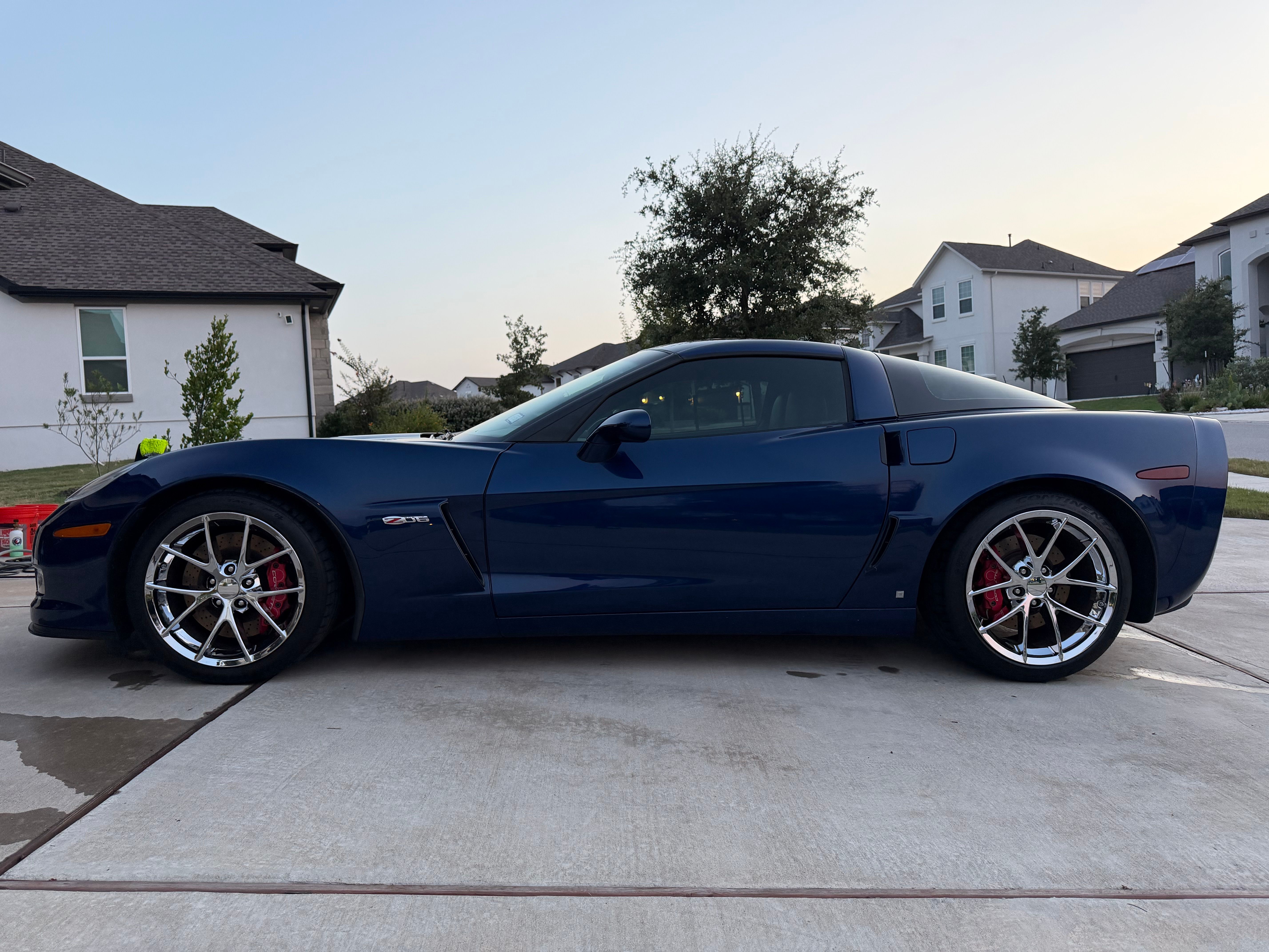 Used 2007 Chevrolet Corvette Z06 RWD image 4