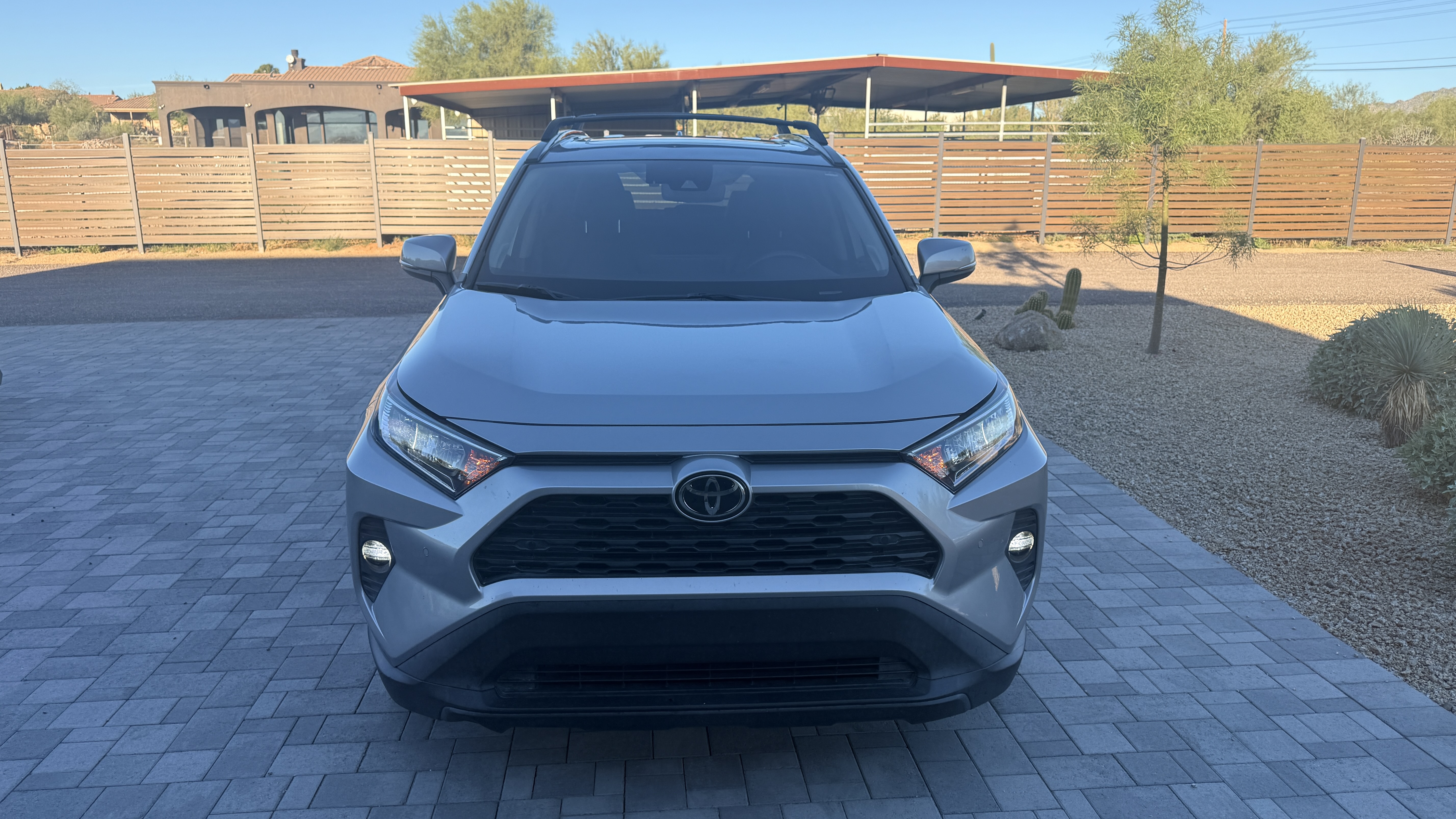 Used 2021 Toyota RAV4 XLE Premium FWD image 1
