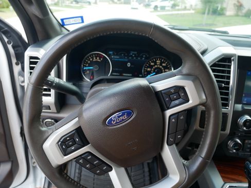 Used 2015 Ford F150 King Ranch w/ Equipment Group 601A Luxury image 20