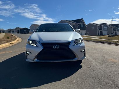Used 2016 Lexus ES 350