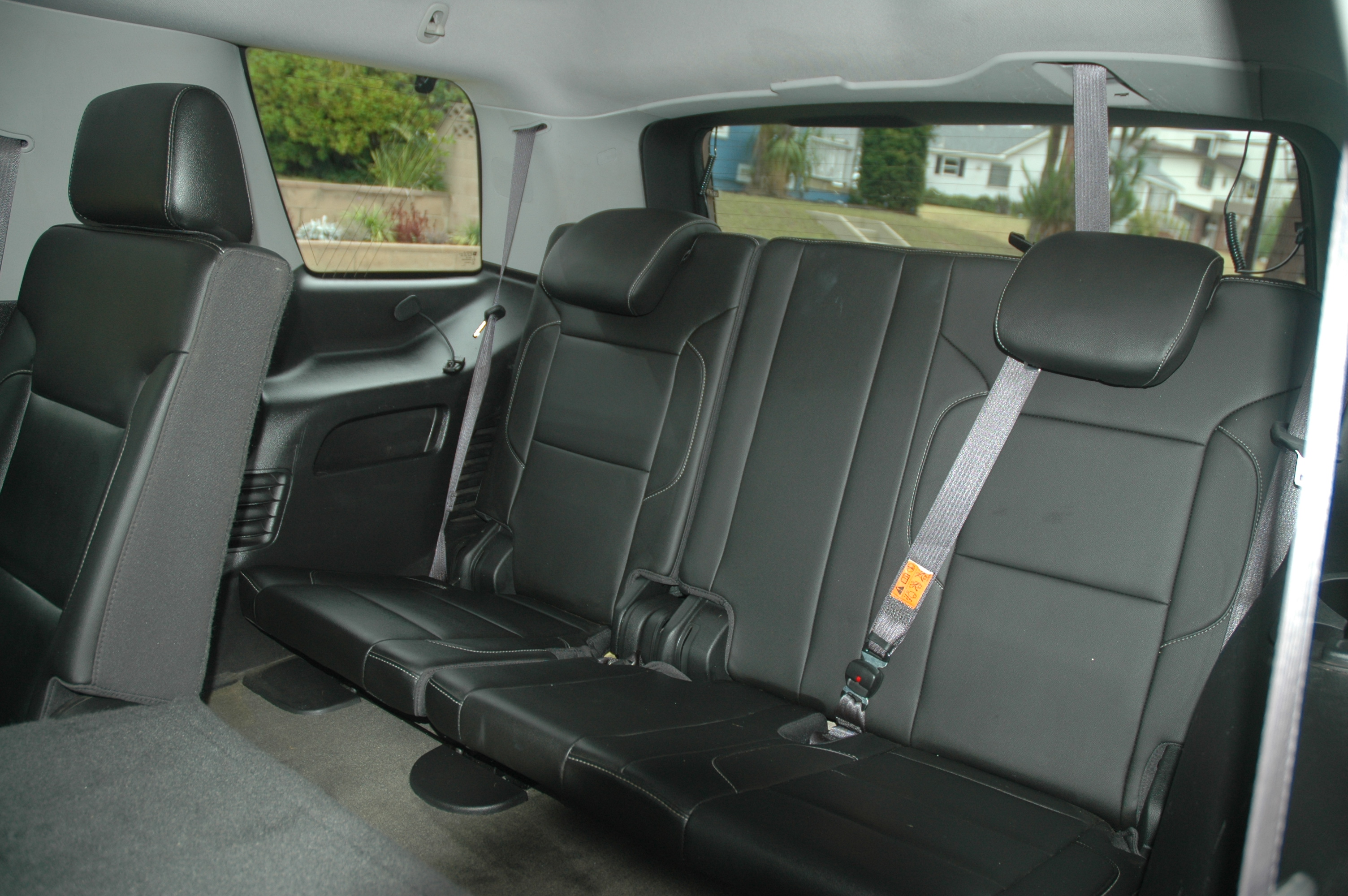 Used 2015 Chevrolet Tahoe LT RWD image 12