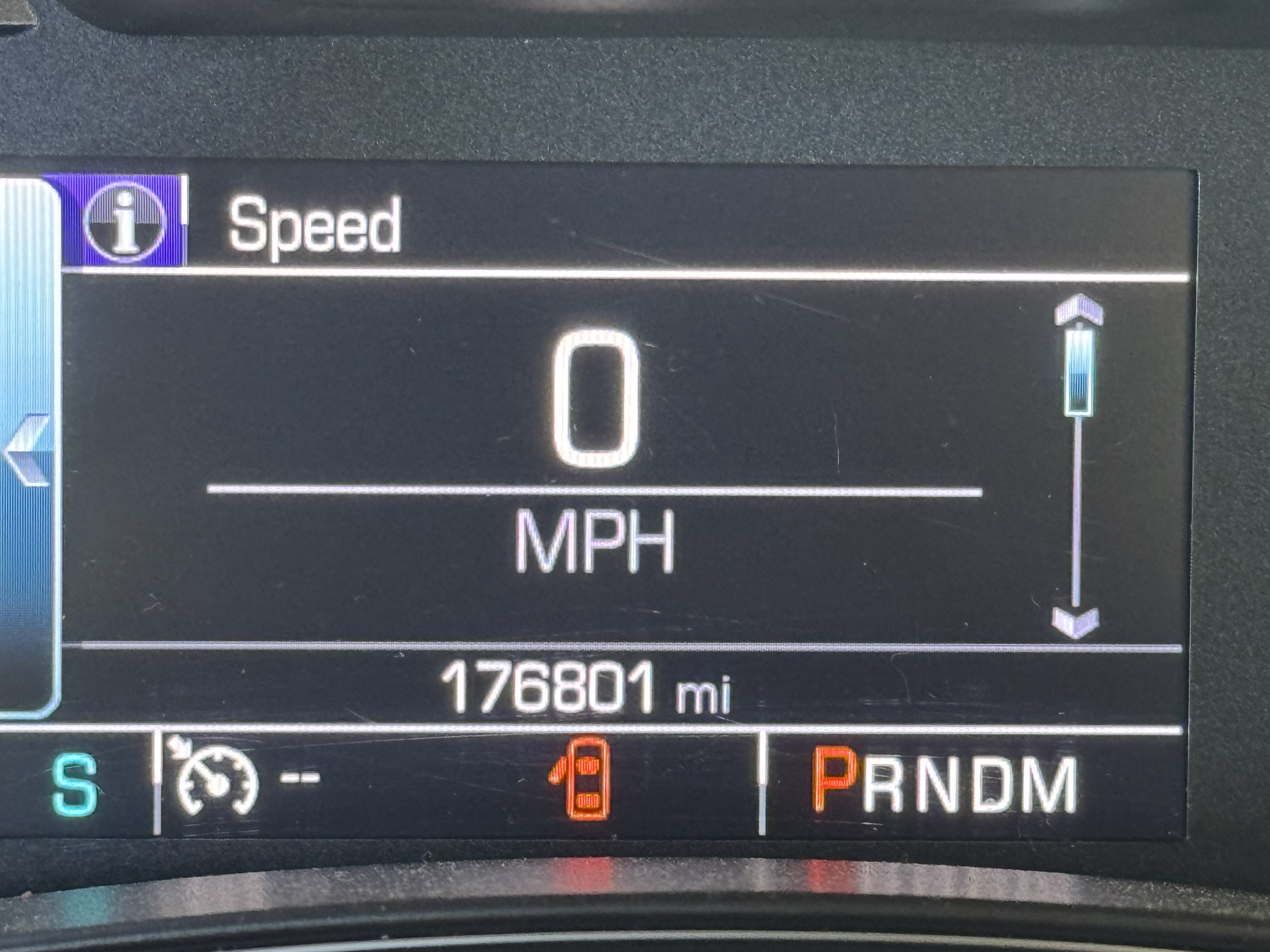 Used 2017 Chevrolet Impala LT w/ Convenience Package FWD image 2