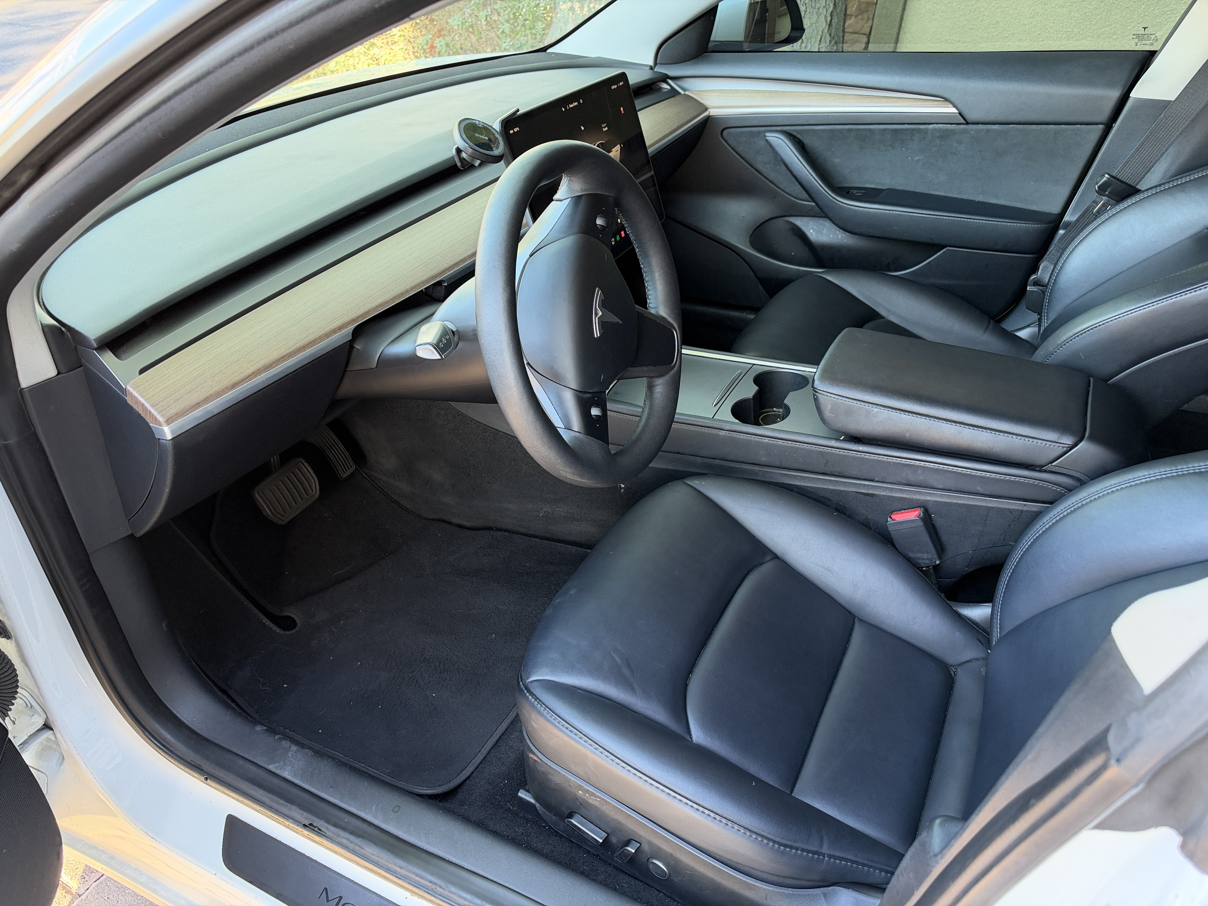Used 2023 Tesla Model 3 Standard Range RWD image 10