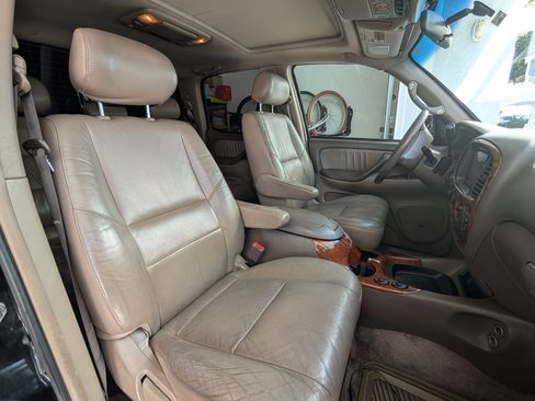 Used 2004 Toyota Tundra Limited image 14