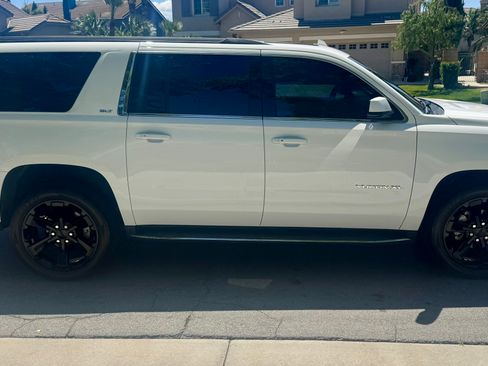 Used 2017 GMC Yukon XL SLT w/ Open Road Package image 14