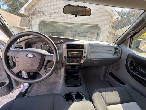 Used 2010 Ford Ranger XLT image 11