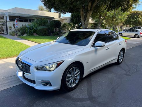 Used 2017 INFINITI Q50 3.0t Premium RWD image 1