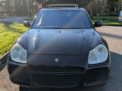Used 2006 Porsche Cayenne Turbo S image 1