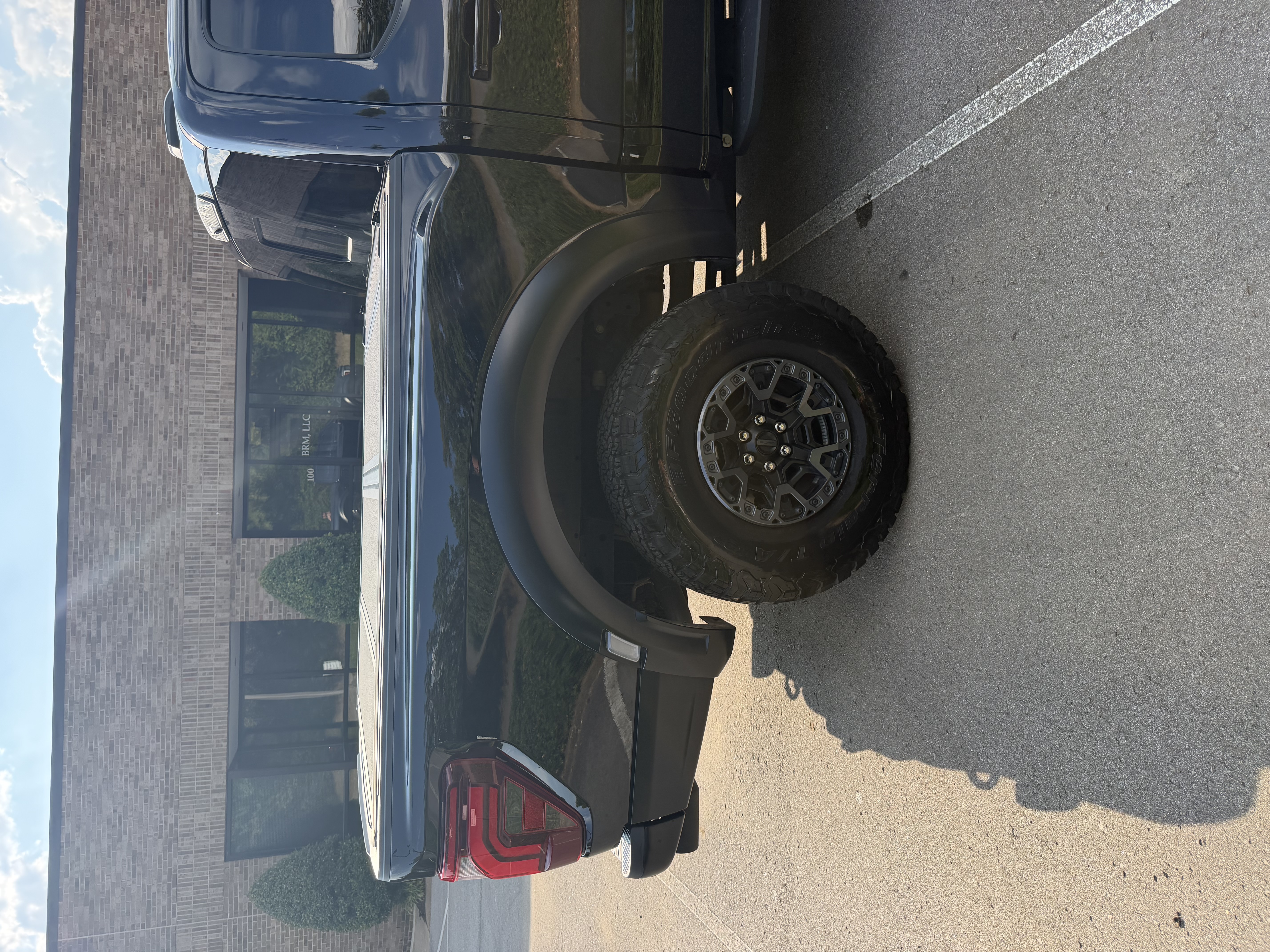 Used 2025 Ford F150 Raptor w/ Equipment Group 803A Raptor R AWD/4WD image 13