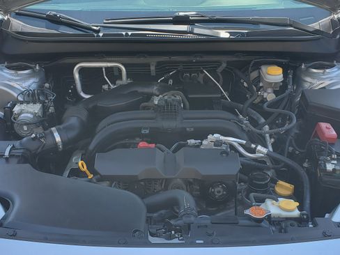 Used 2017 Subaru Outback 2.5i Limited image 11