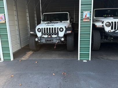Used 2020 Jeep Gladiator Sport w/ Quick Order Package 24S