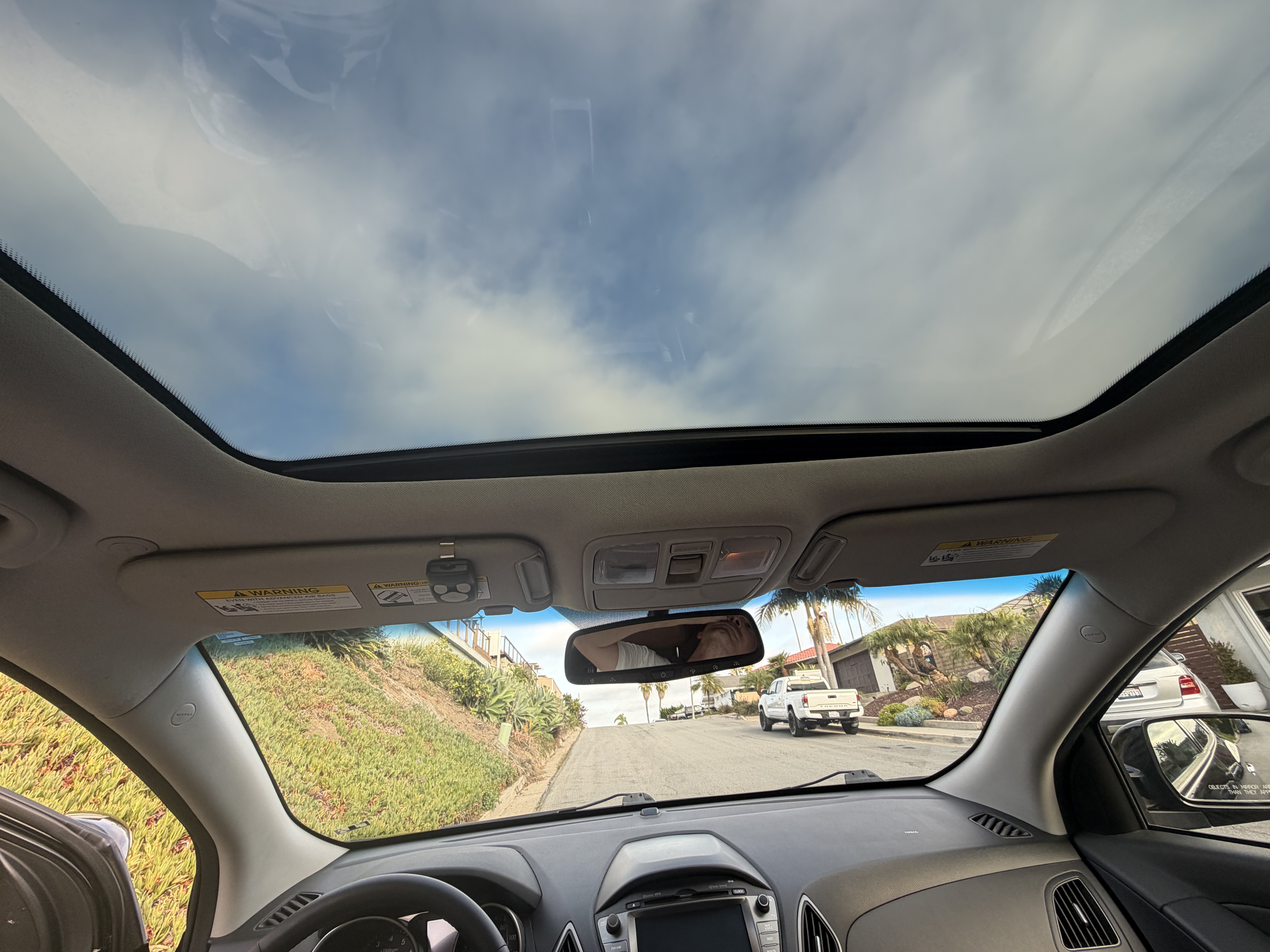 Used 2015 Hyundai Tucson Limited w/ Option Group 03 FWD image 11