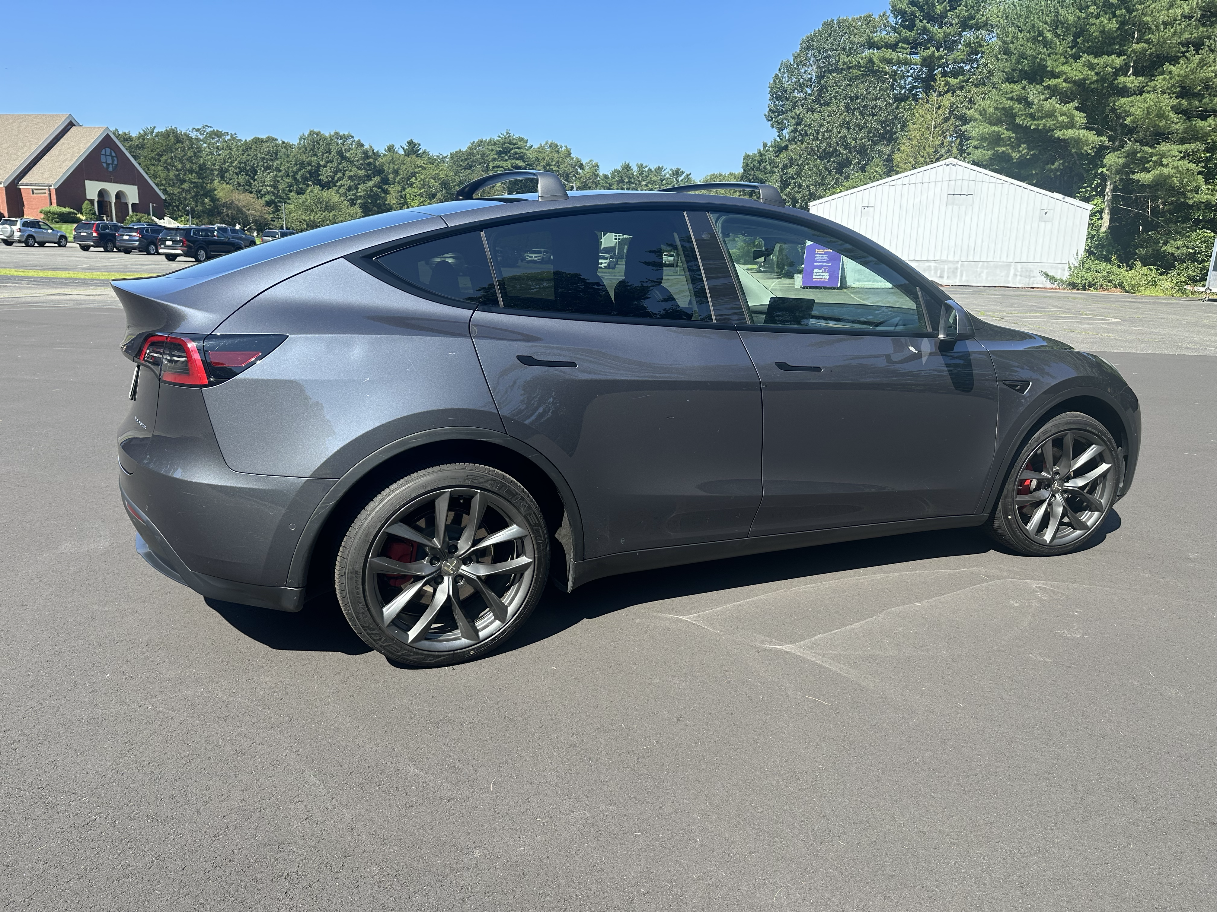Used 2021 Tesla Model Y Long Range AWD/4WD image 5
