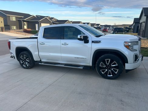 Used 2020 GMC Sierra 1500 Denali w/ Technology Package AWD/4WD image 1