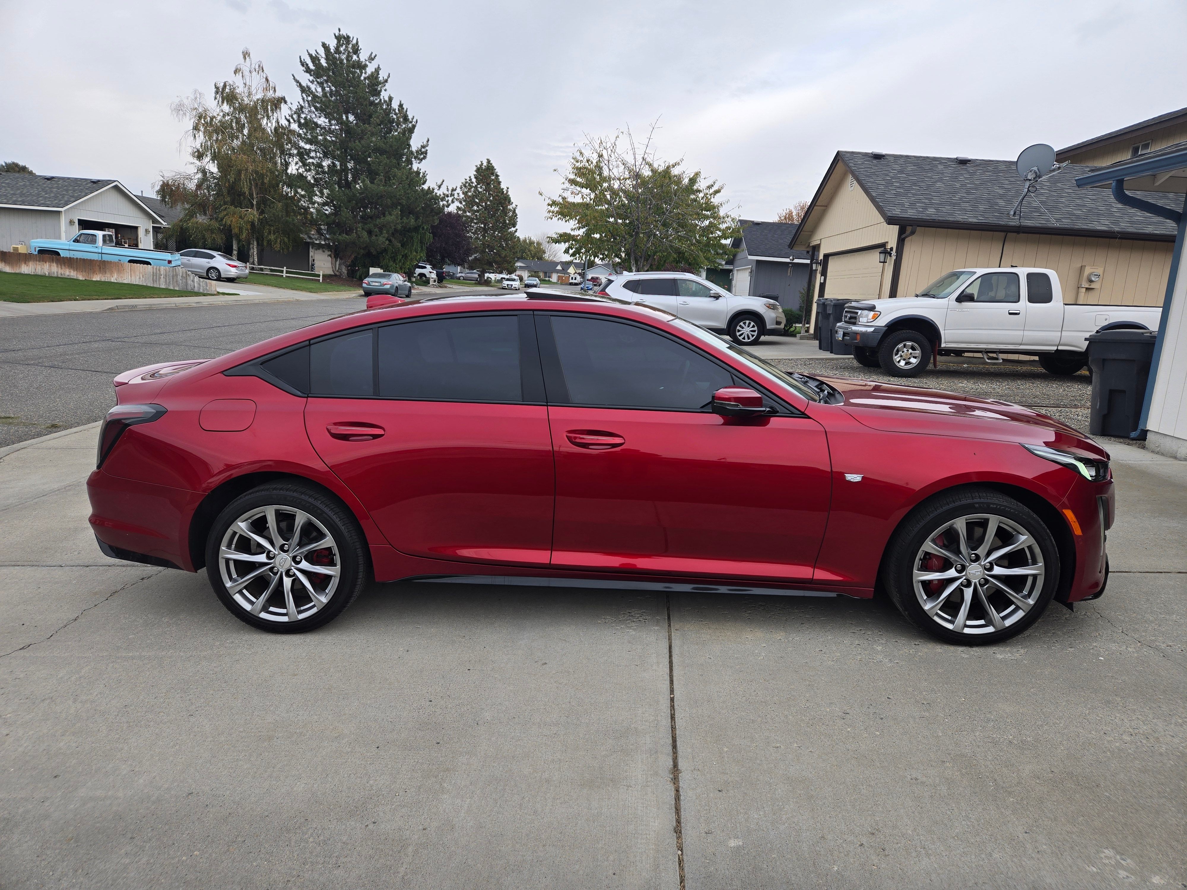 Used 2023 Cadillac CT5 Sport w/ Parking Package AWD/4WD image 5